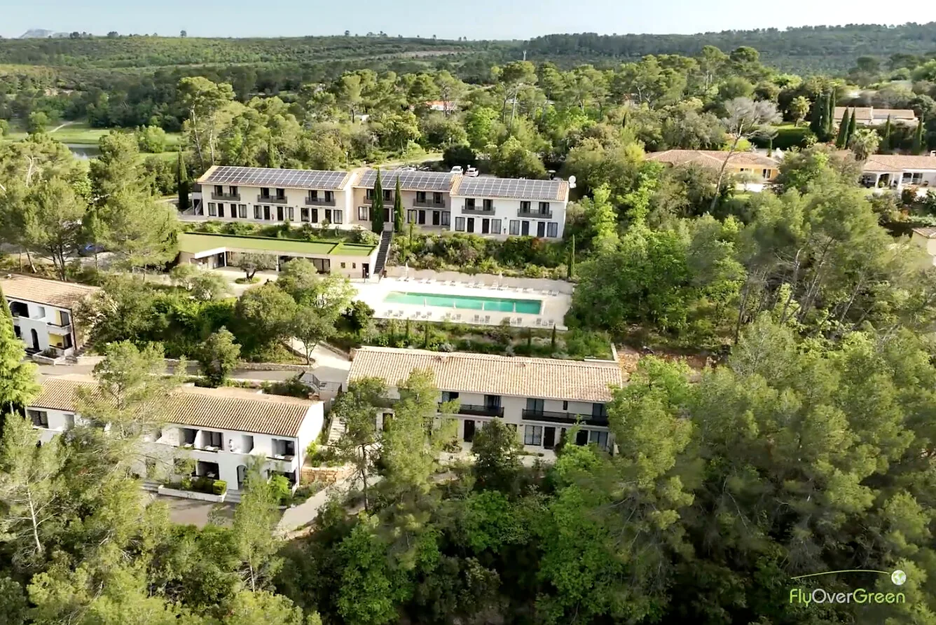 Mercure Golf de Barbaroux & Spa 4* — golfresort in Frankrijk