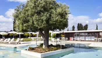 I Monasteri Golf Resort 5* — BORGO DI LUCE I MONASTERI!