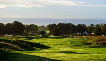 Novotel Saint Quentin 4* — GOLF BIJ UW VERBLIJF!