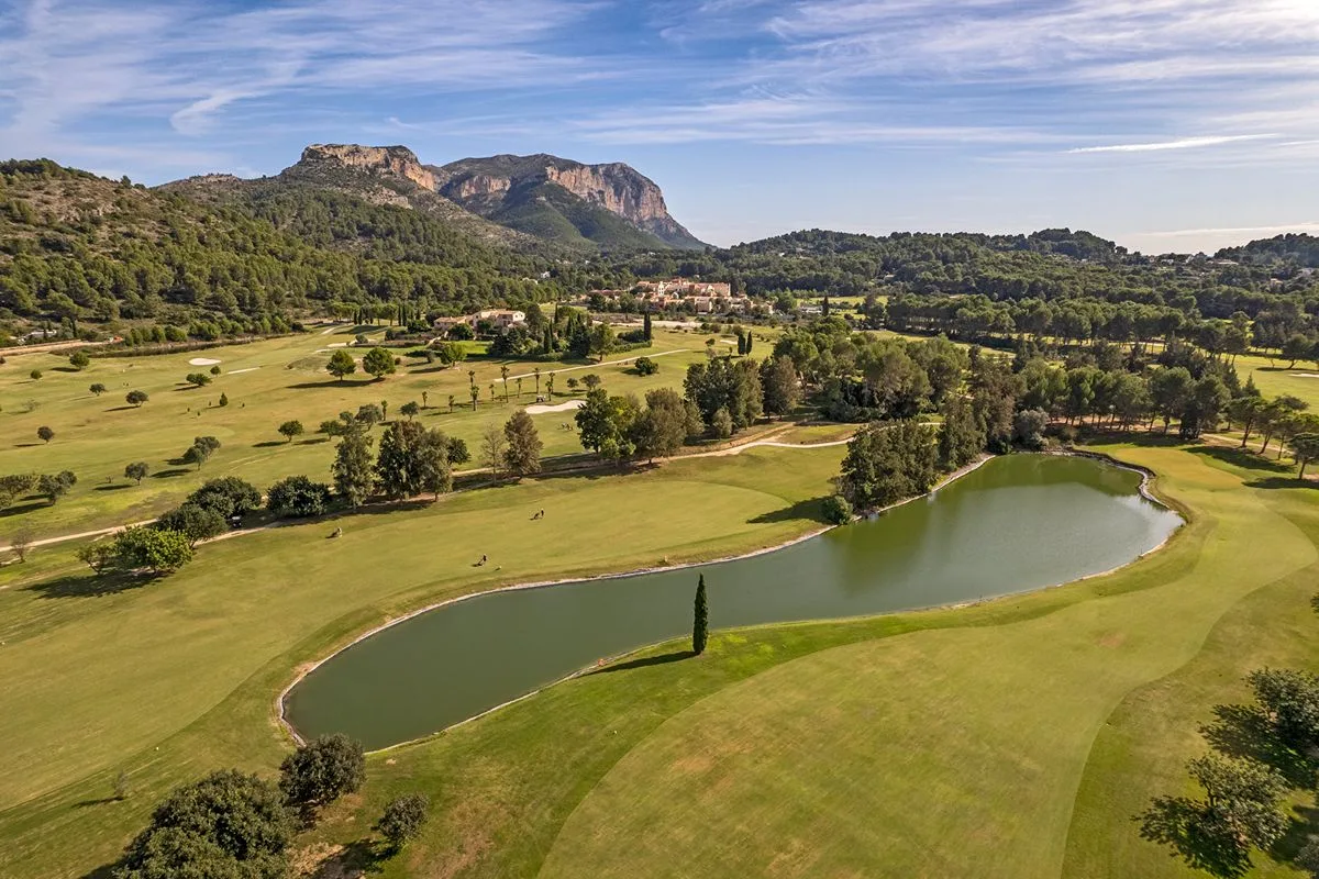La Sella Golfresort 5* — LLEBEIG, GREGAL EN MESTRAL