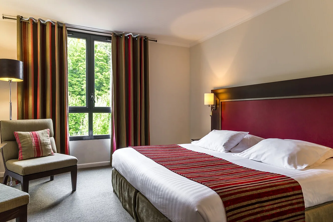 Najeti Hôtel du Golf Aa Saint-Omer 3* - kamer met uitzicht op de bomen