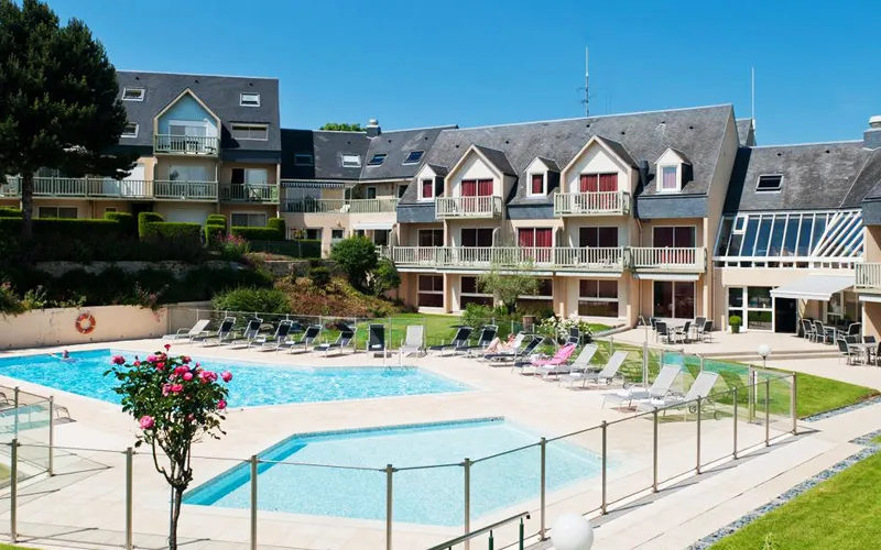 Mercure Omaha Beach 4* — golfresort in Frankrijk