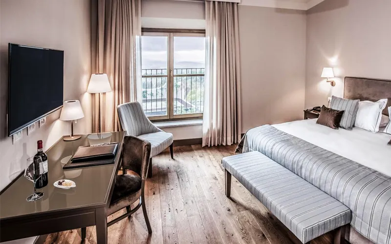 Castelfalfi Resort 5* — GOLFEN OP CASTELFALFI